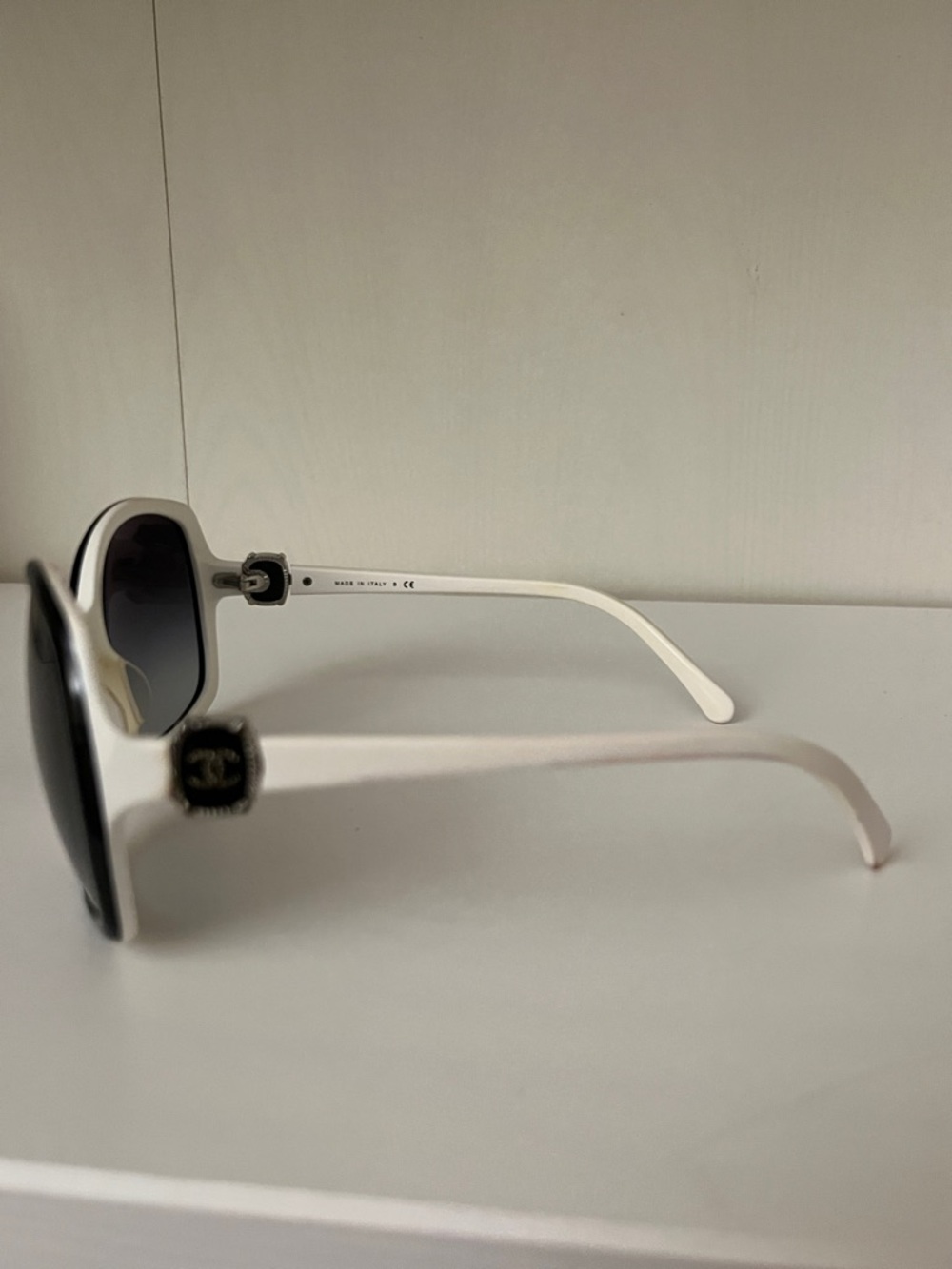 CHANEL Black and White Oversized Gradient Lens Sunglasses - Picture 6 of 16